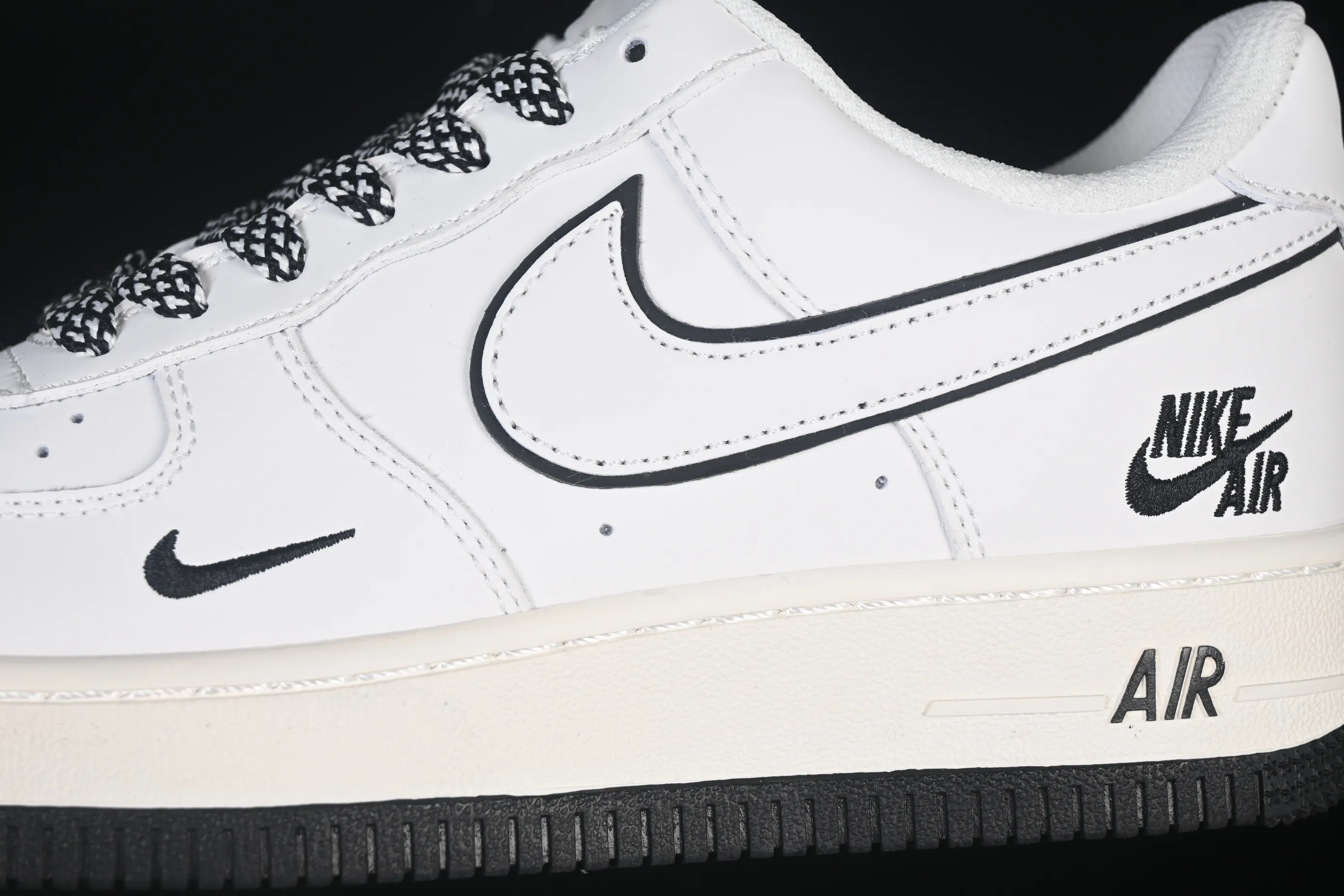All Categories Nk Air Force 1 Air Force Series Nk Air Force 1 Low Air Force Low Nike Air Force 1'07 Low Beige White Black Air Force One Low Casual Shoes CS5288-036